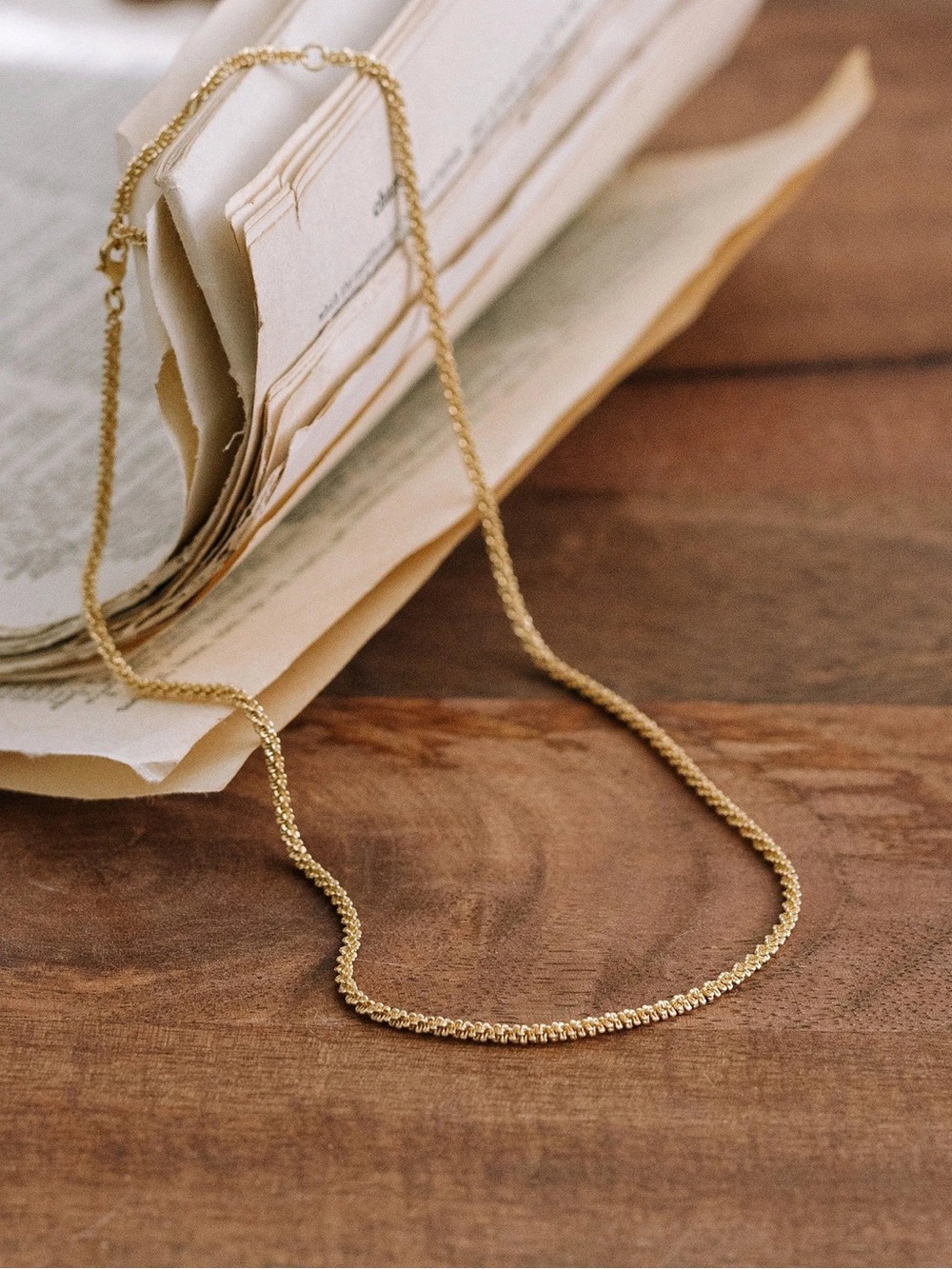 Gold Rope Chain Necklace Q1034 - Picture 2 of 7
